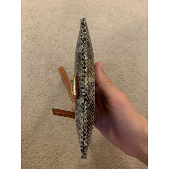 FLAWS Dooney and Bourke Snakeskin Wristlet Removable Leather Strap Wallet Pouch - Picture 12 of 12
